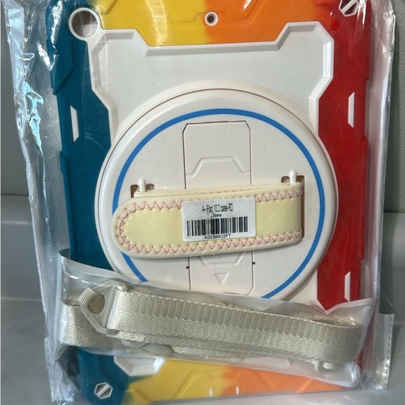 Tablet Case with Hand Strap - Picture 2 of 2